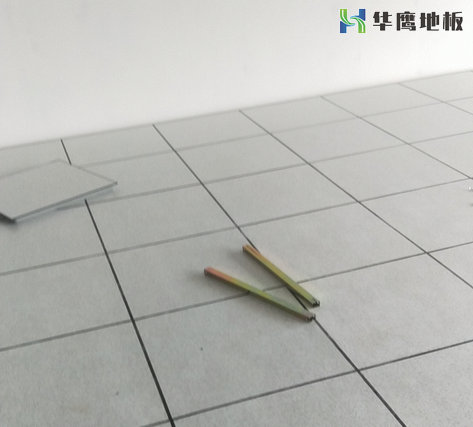 華鷹機(jī)房設(shè)備有限公司與龍?jiān)淳旖ㄔO(shè)集團(tuán)有限公司簽訂戰(zhàn)略合作協(xié)議