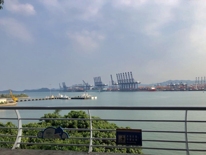 深圳市鹽田海關