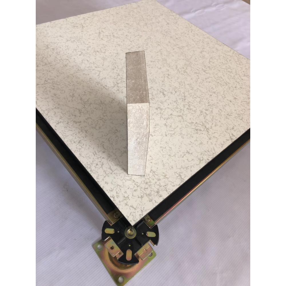 硫酸鈣防靜電地板生產廠家