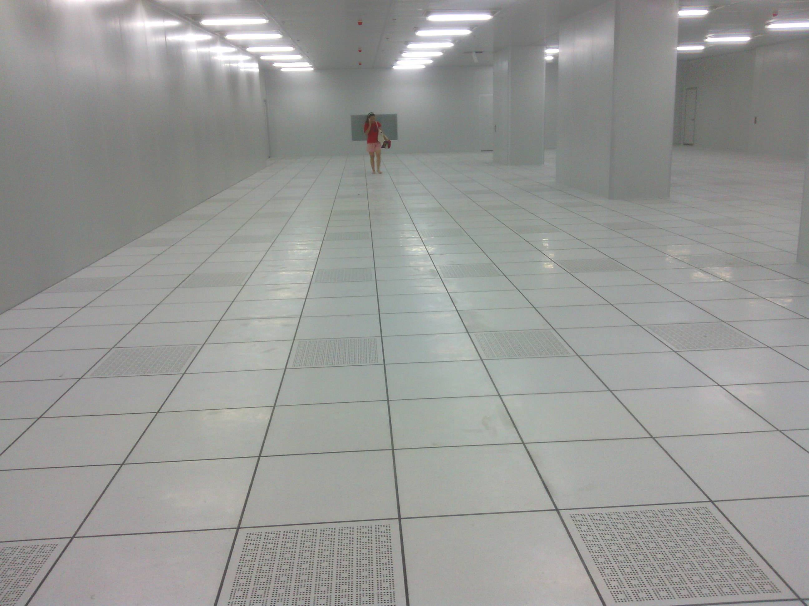 防靜電全鋼活動(dòng)地板 防靜電全鋼活動(dòng)地板